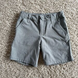 Cat & Jack Boys Light Gray Lightweight Shorts Size 7